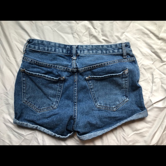 Denim shorts - Picture 3 of 3